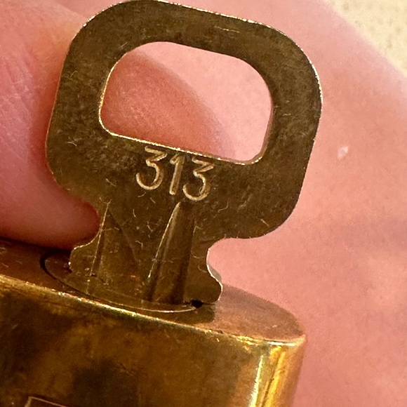 Louis Vuitton Gold Padlock #313 - Picture 3 of 4